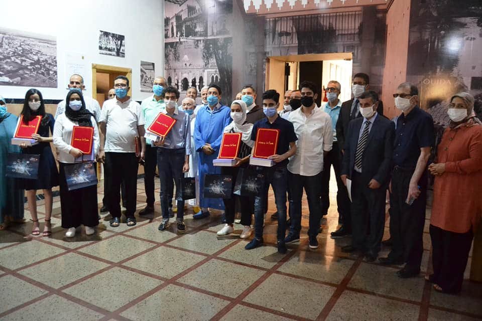 جماعة وجدة تحتفي بالتلاميذ المتوجين محليا بأعلى معدل في امتحانات الباكالوريا