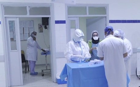 تسجيل 2521حالة مؤكدة جديدة « بفيروس كورونا « بالمغرب منها 158 حالة بالجهة الشرقية