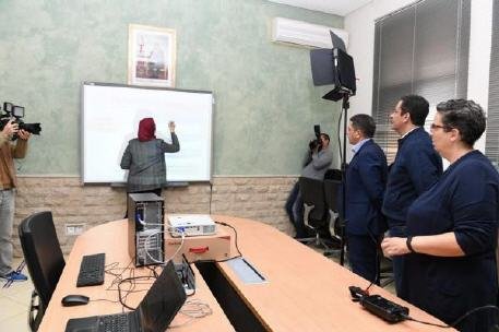توقيف بث الدروس المصورة الموجهة إلى جميع المستويات الدراسية عبر القنوات التلفزية المغربية