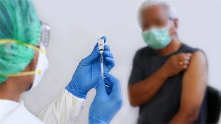 تسجيل 696 حالة إصابة جديدة بفيروس كورونا و 8 حالات وفاة
