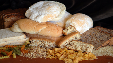 تناول الكثير من الخبز الأبيض والمعكرونة في نظامك الغذائي! خطر صحي  يهدد صحتك