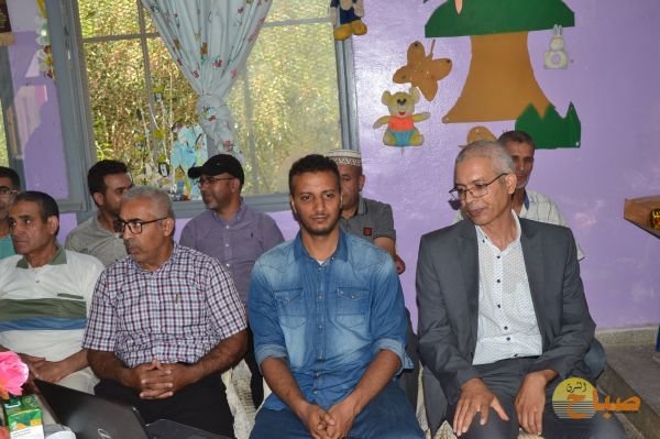  تكريم نظمته إدارة المؤسسة 15 - www.sabahachark.com