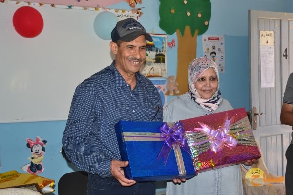  تكريم نظمته إدارة المؤسسة 45 - www.sabahachark.com