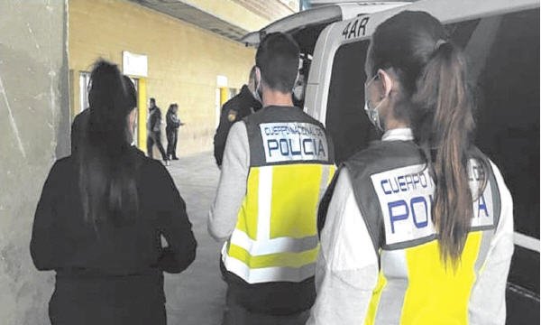 mineur melillia - www.sabahachark.com