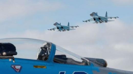 وزارة الدفاع الروسية تحذر البلدان المجاورة لأوكرانيا من مغبة استقبال طائرات مقاتلة