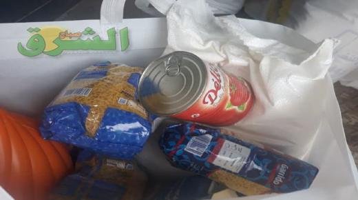 أنباء عن منع توزيع قفف رمضان إلى حين انطلاق هذه العملية بتعليمات من الملك محمد السادس