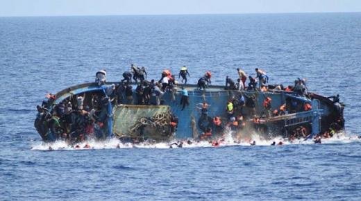 إنقاذ 47 وانتشال جثث 3 آخرين كانوا ضمن ركاب قارب معد للهجرة السرية