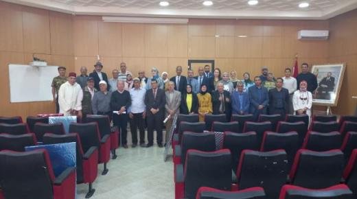 المديرية الجهوية لوزارة الصحة والحماية الاجتماعية بجهة الشرق تحتفي باليوم العالمي للممرض و تكرم اطرها التمريضية المحالة على التقاعد