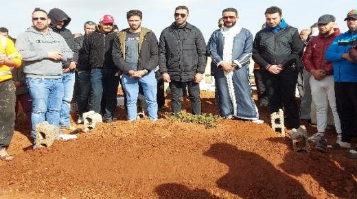 في جنازة مهيبة تشييع جثمان المرحوم الدكتور يحيى كعموشي، وبحضور شخصيات وازنة