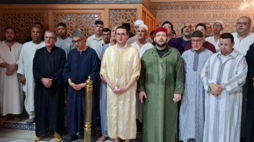 في جنازة مهيبة للحاجة عائشة بكاوي زوجة عامل إقليم بركان السابق المرحوم احميدة القادري بودشيش