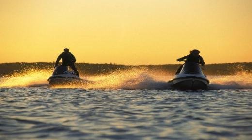 درك مارينا والبحرية الملكية يجهضان محاولة للهجرة غير الشرعية على متن دراجتي جيت سكي بالسعيدية