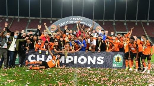 فرحة جماهير النهضة البركانية بفوز بلقب كأس الكاف على حساب أورلاندو بيراتس