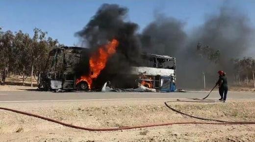 حريق مهول يجتاح حافلة لنقل المسافرين بتاوريرت