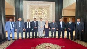 برلمانيو الأصالة والمعاصرة بجهة الشرق في صورة جماعية مع رئيس مجلس النواب أحمد التويزي ونائبه عادل بطار