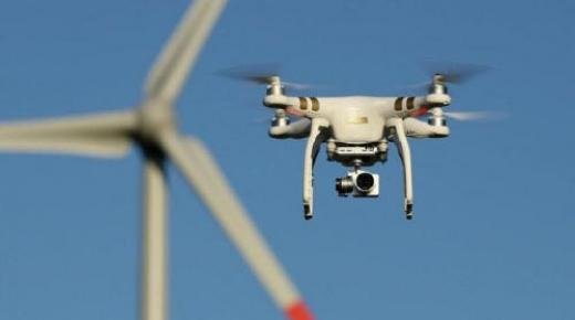 إسبانيا تعتزم الحصول على طائرات “الدرون” لمراقبة حدود الناظور ومليلية