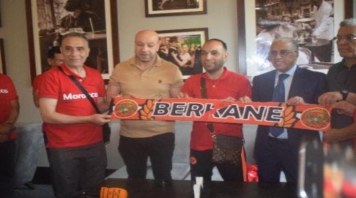 السفير المغربي المعتمد بالقاهرة يتفقد الوفد الإعلامي