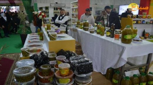 إقبال كبير على فعاليات المعرض الجهوي للصناعات التحويلية الفلاحية بتاوريرت