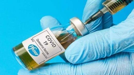 شركتي “فايزر” و”بايونتيك” تعلن ابرام اتفاقية بين وزارة الصحة المغربية للحصول على لقاح الكوفيد