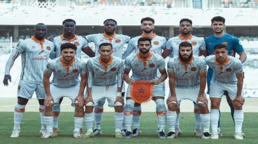 النهضة البركانية لكرة القدم تكتسح ستيلينبوش وتعزز صدارتها في دوري المجموعات