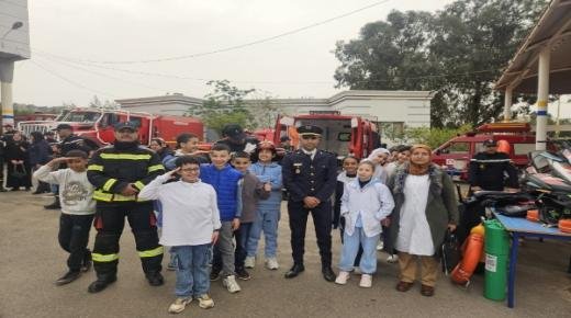 مؤسسة منجي للتعليم الخصوصي ببركان تحتفي باليوم الوطني للوقاية المدنية تحت شعار: “إدارة المخاطر البيئية من أجل مستقبل مرن ومستدام”