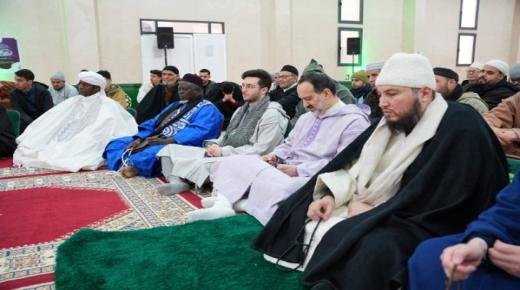 إحياء ليلة دينية روحانية بحضور شيخ سيدي الحاج معاذ بودشيشي ومئات المريدين بمناسبة الذكر التاسعة لوفاة ”الشيخ حمزة القادري البودشيشي