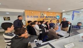 في إطار الأسبوع المالي.. تلاميذ مؤسسة منجي ببركان يكتشفون عالم الأبناك عن قرب