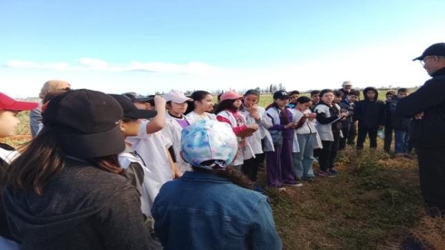 مؤسسة منجي للتعليم الخصوصي ببركان تحتفي باليوم العالمي للأرض بزيارة ميدانية تربوية لفائدة تلامذة المستوى الخامس ابتدائي