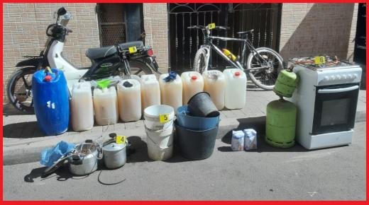 توقيف ثلاثة أشخاص في قضية تتعلق بإعداد ورشة لتقطير مسكر ماء الحياة.