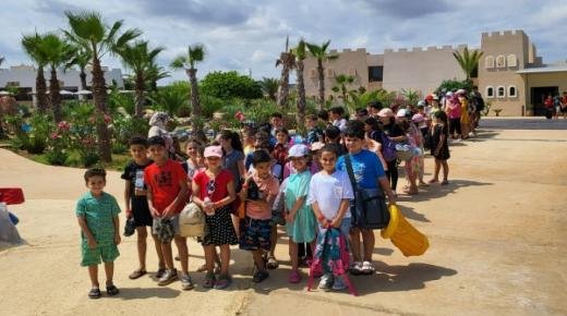 رحلة تربوية ترفيهية إلى المركب المائي السياحي آكوا بارك بمارينا السعيدية لفائدة تلاميذ مؤسسة منجي للتعليم الخصوصي ببركان -بالفيديو والصور-