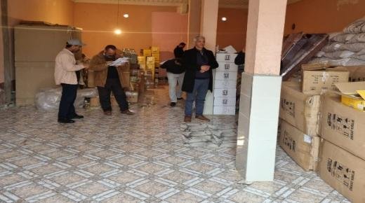 حجز أطنان من المواد الغذائية الفاسدة كانت موجهة لساكنة إقليم بركان بإحدى المخازن التجارية بسيدي سليمان شراعة