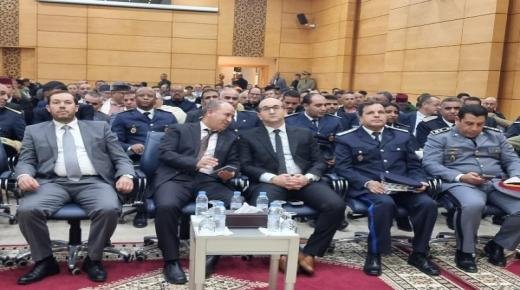 عامل إقليم جرسيف يترأس مراسيم الإنصات للخطاب الملكي السامي بمناسبة الذكرى 49 للمسيرة الخضراء المظفرة