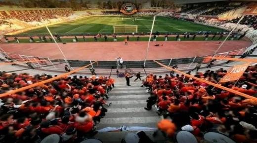 قمة عربية بنكهة إفريقية…مباراة نهضة بركان وشباب قسنطينة بشبابيك مغلقة