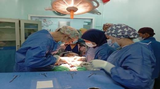 مصحة الشفاء بوجدة تحتضن حملة طبية مجانية لفائدة أبناء السجناء السابقين