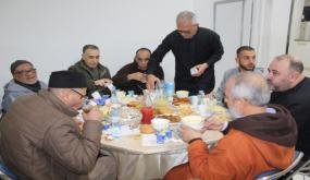 جمعية أساتذة التربية البدنية والرياضية بإقليم بركان تنظم فطوراً جماعياً بدار المسنين في أجواء التضامن الرمضاني