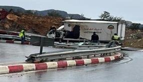 وفاة سائق شاحنة في حادثة سير خطيرة بطريق تافوغالت بإقليم بركان
