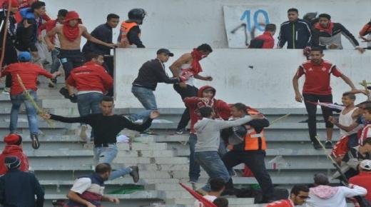 بعد وجدة .. جماهير الوداد البيضاوي تعتدي على مواطنين و تنهب محلات تجارية بالعيون سيدي ملوك