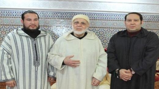 منير القادري يتنازل عن مشيخة الزاوية البودشيشية لشقيقه معاذ… سياقات متوترة وتكهنات حول خلفيات القرار