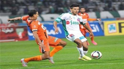 نهضة بركان تفوز على الرجاء الرياضي بميدانه بهدفين مقابل هدف واحد